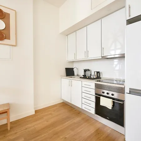 Rua Augusta - Ar Condicionado - Ate 6 *